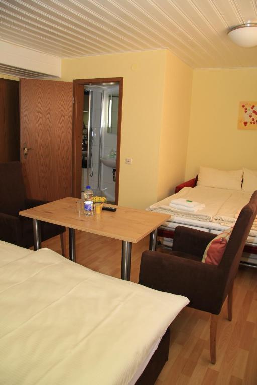 Waldhotel Albachmuehle Mit Albacher Stuben Wasserliesch Bilik gambar