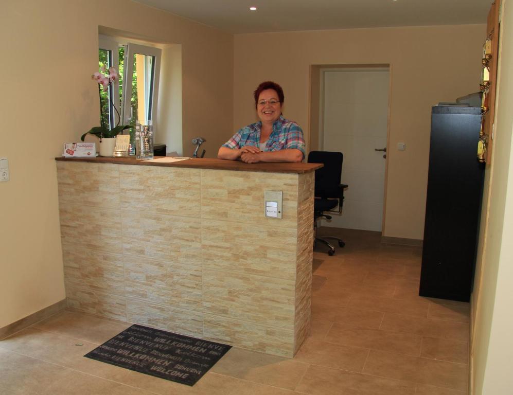 Waldhotel Albachmuehle Mit Albacher Stuben Wasserliesch Luaran gambar