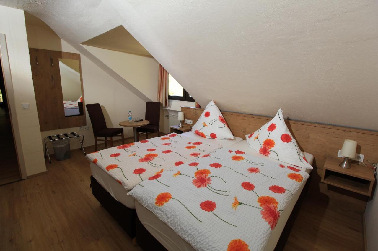 Waldhotel Albachmuehle Mit Albacher Stuben Wasserliesch Luaran gambar