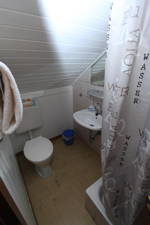 Waldhotel Albachmuehle Mit Albacher Stuben Wasserliesch Luaran gambar